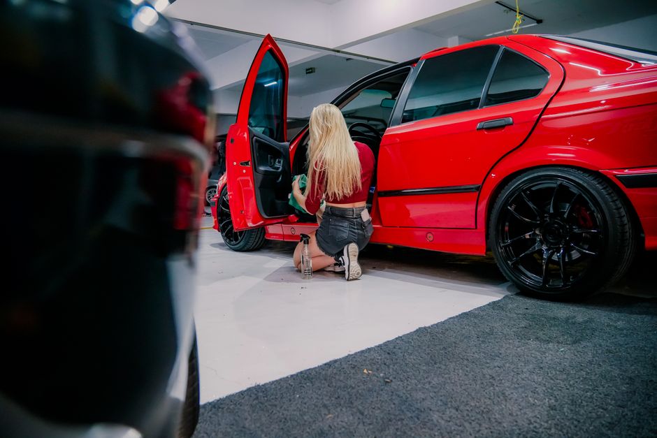 Deep interior detailing and cleaning of a premium car cabin